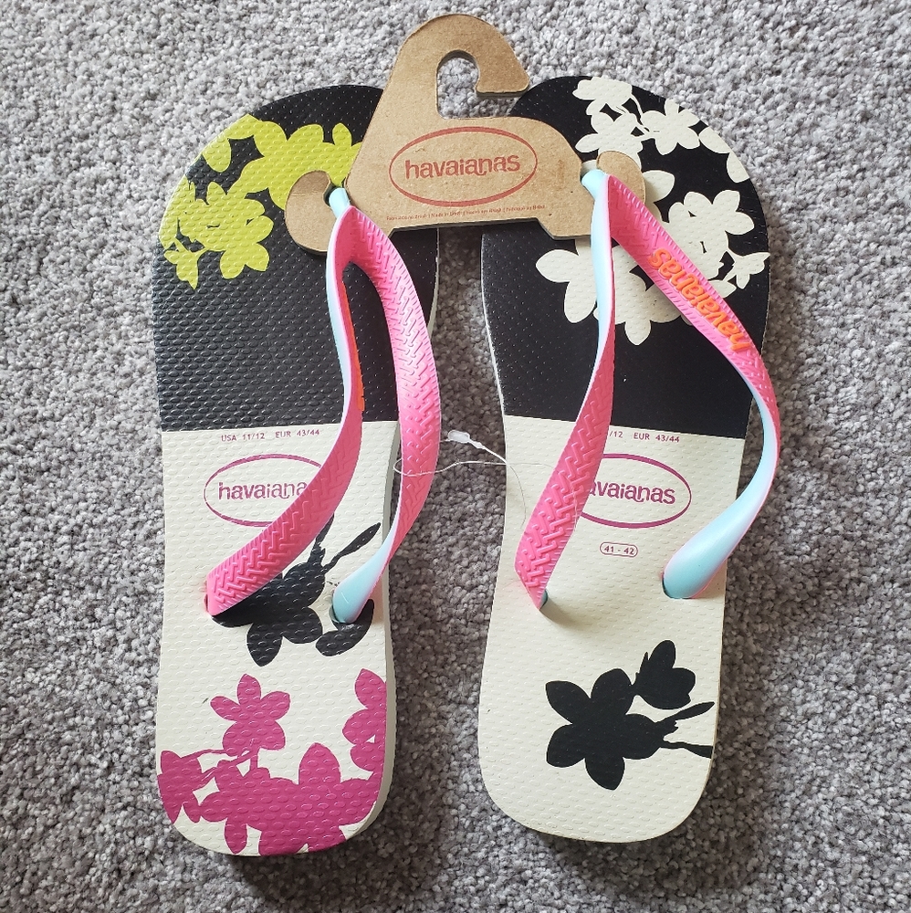 HAVAIANAS Flip Flops